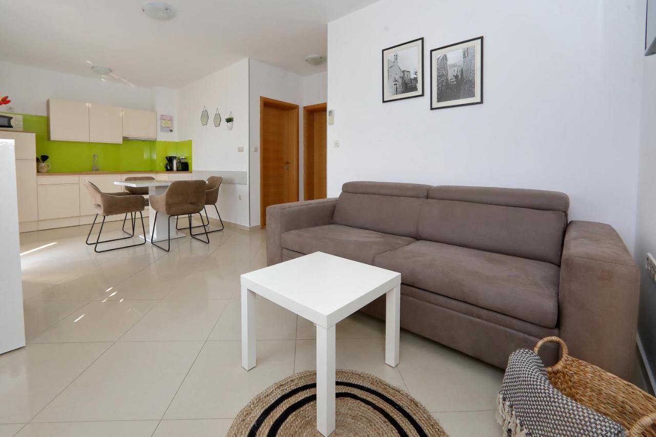Apartments Nina Bibinje Luaran gambar