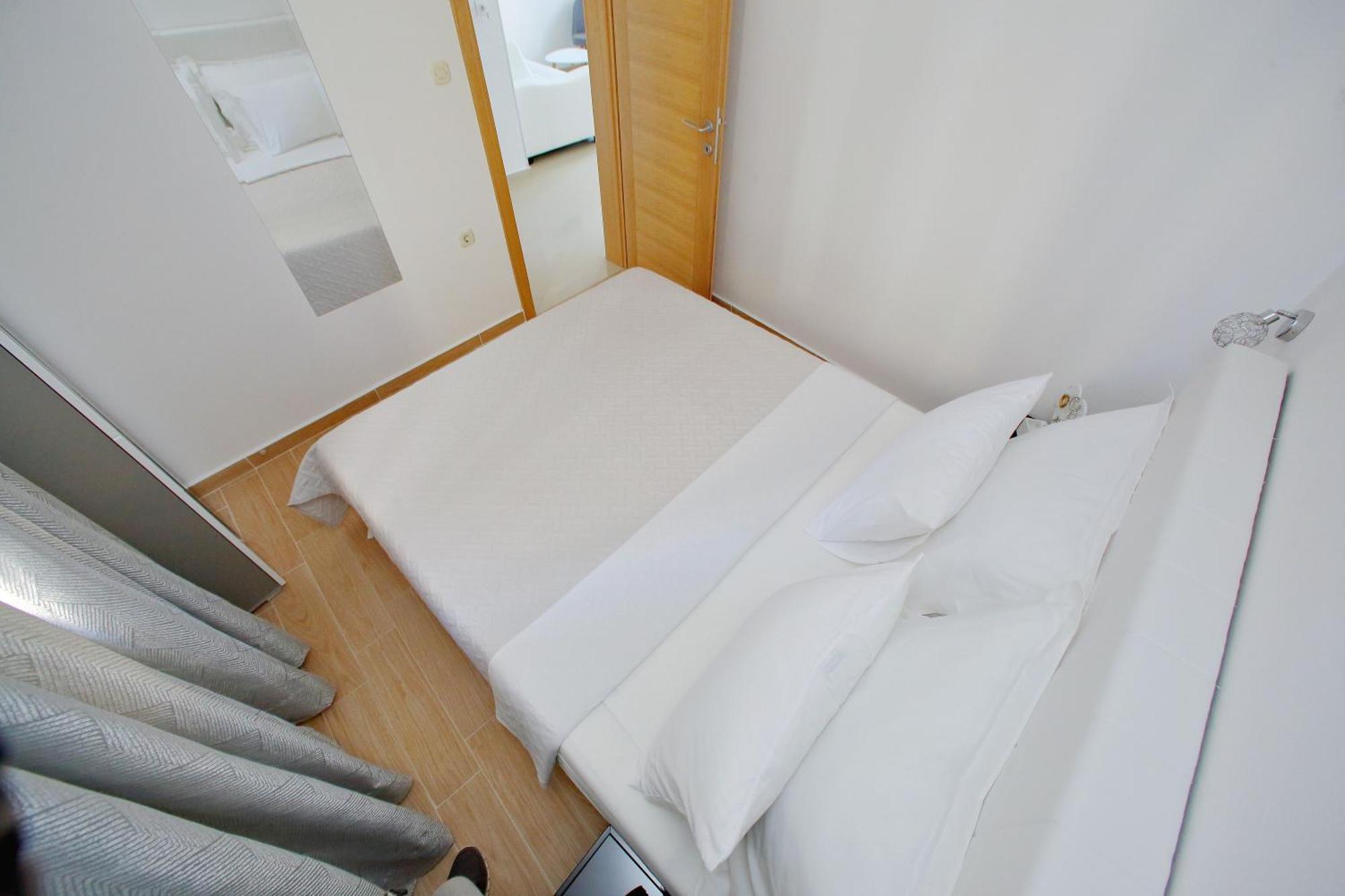 Apartments Nina Bibinje Luaran gambar